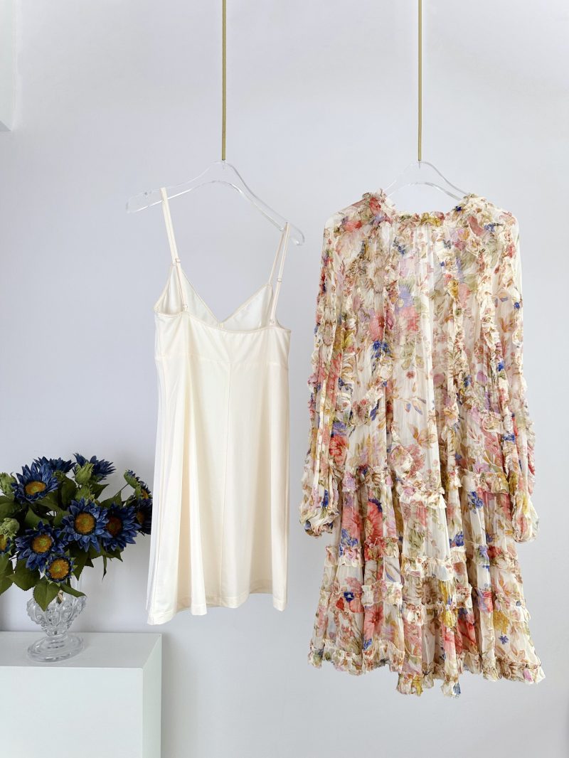 Ivory Daisy Floral Dress - Image 8