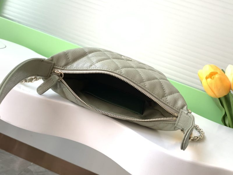 Crossbody Handbag - Image 17
