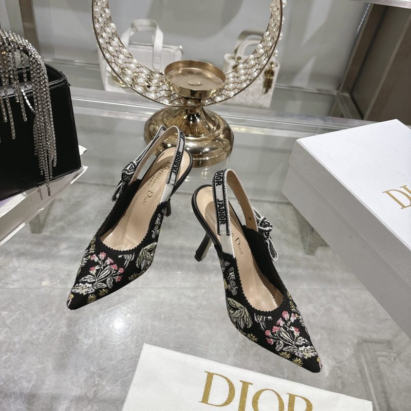 J'Adior Slingback Pump - Image 4