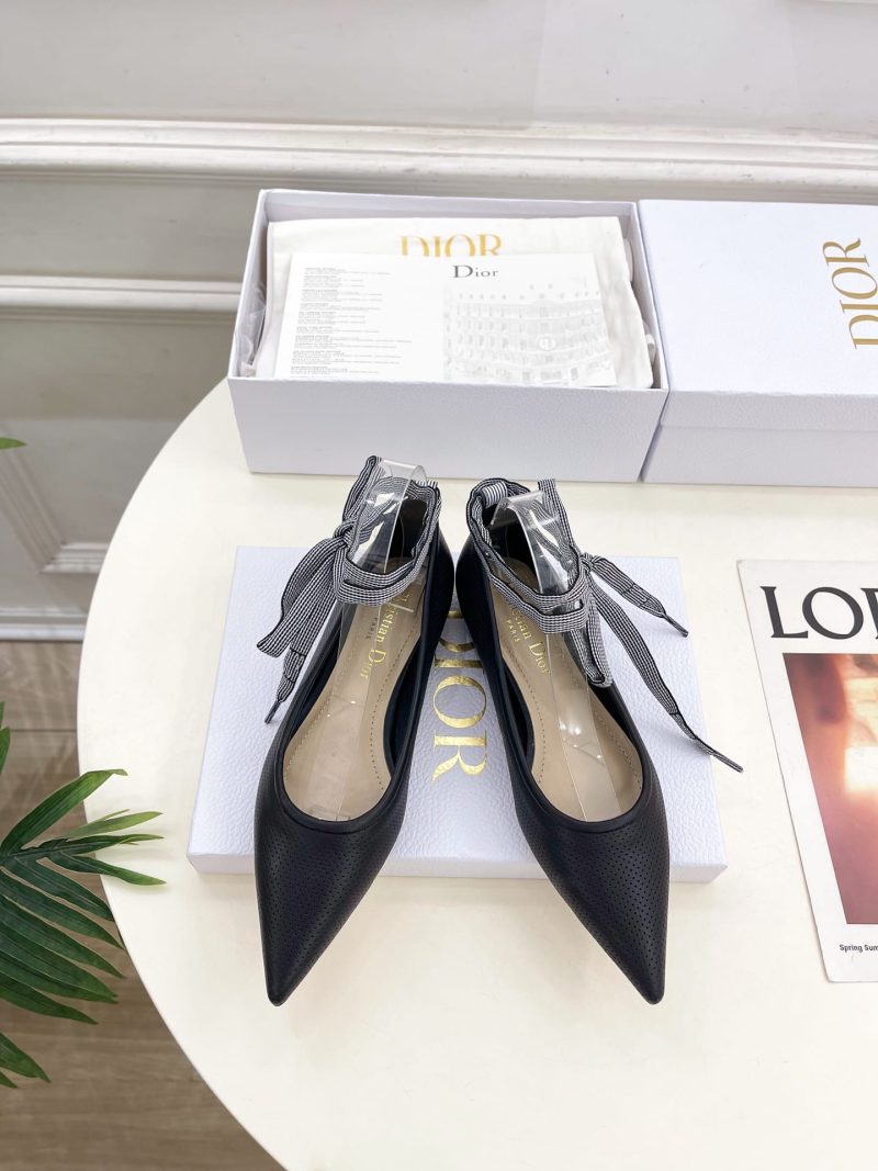 D-Journey Lace-Up Flat - Image 11