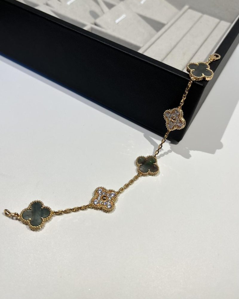 Grey mother of pearl clover bracelet 925 - Image 3